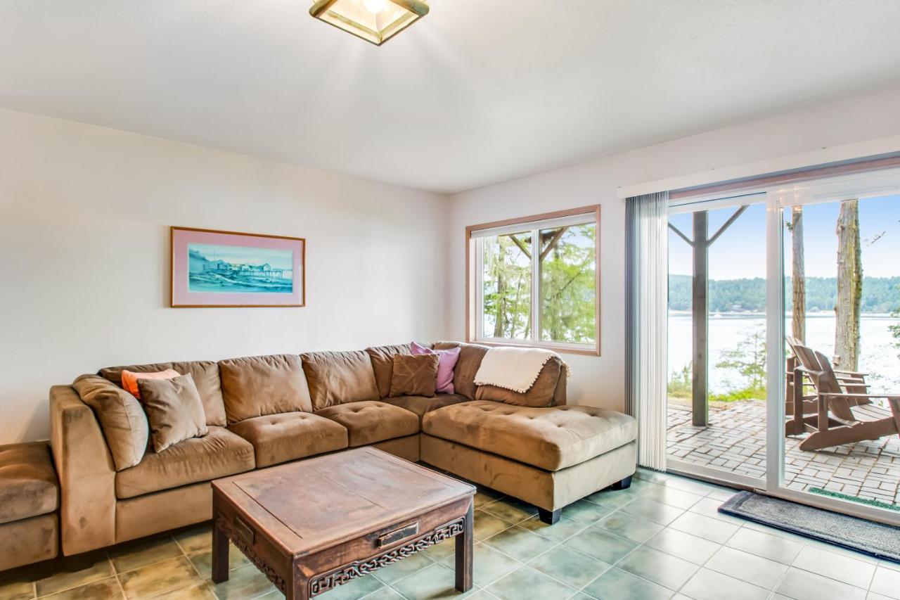 Вилла Snug Harbor Hideout Islandale Экстерьер фото